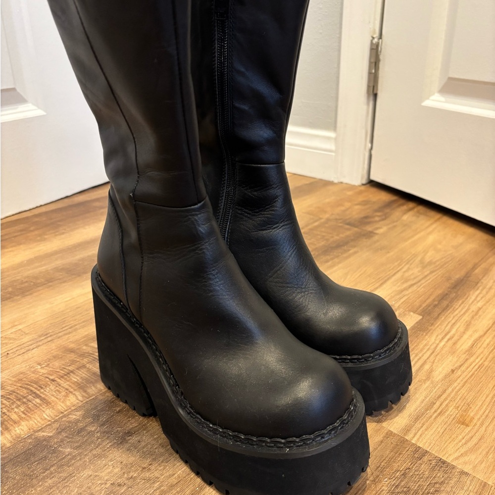 Unif Parker Platform Boots
